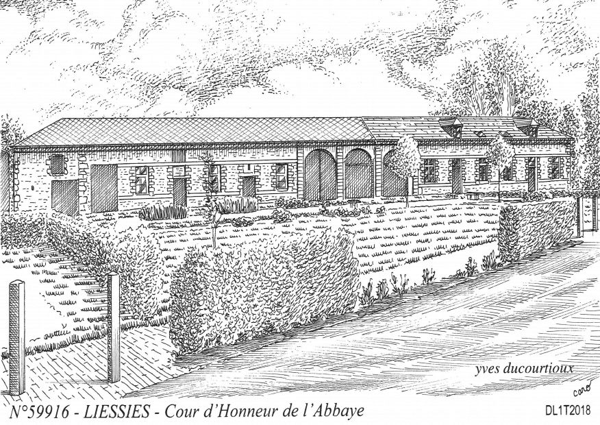 N 59916 - LIESSIES - cour d honneur de l abbaye