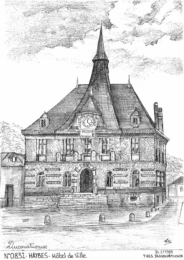 N 08032 - HAYBES - hôtel de ville